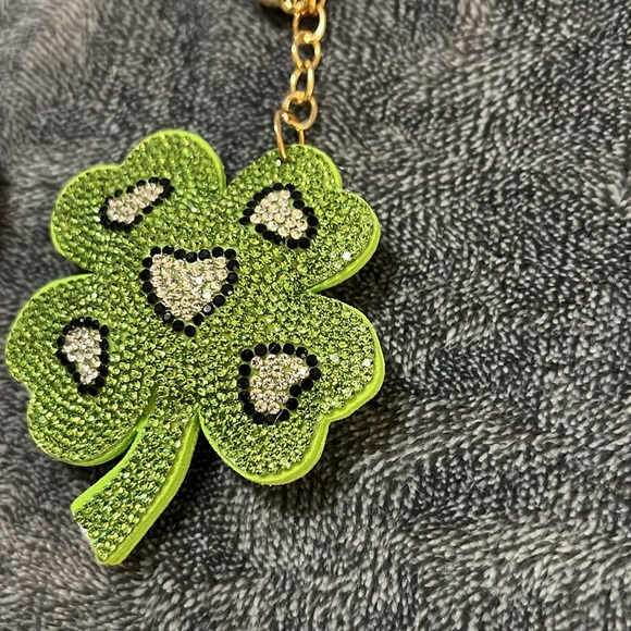 2 new bling keychains - Picture 3 of 4